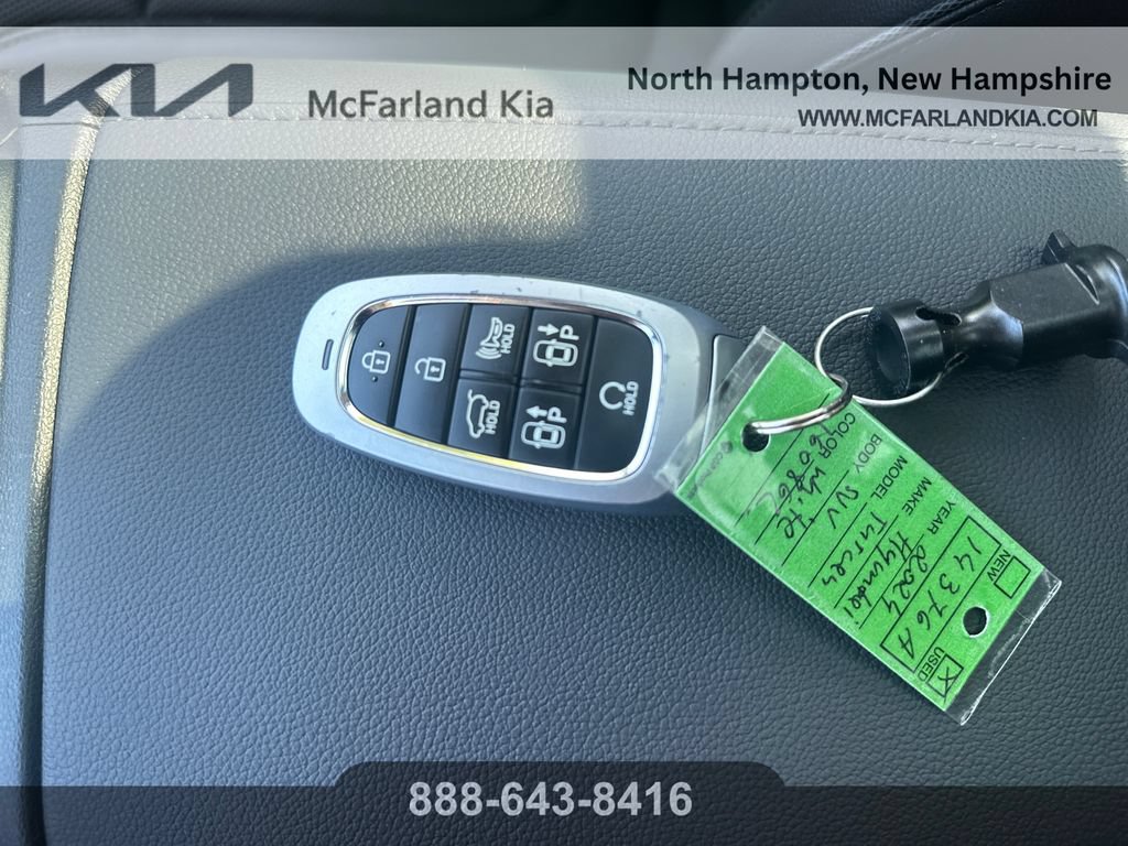 Used 2024 Hyundai Tucson Limited AWD/4WD image 17