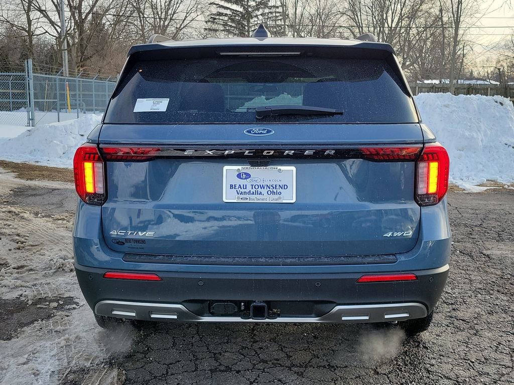New 2026 Ford Explorer Active w/ Active Comfort Package image 5