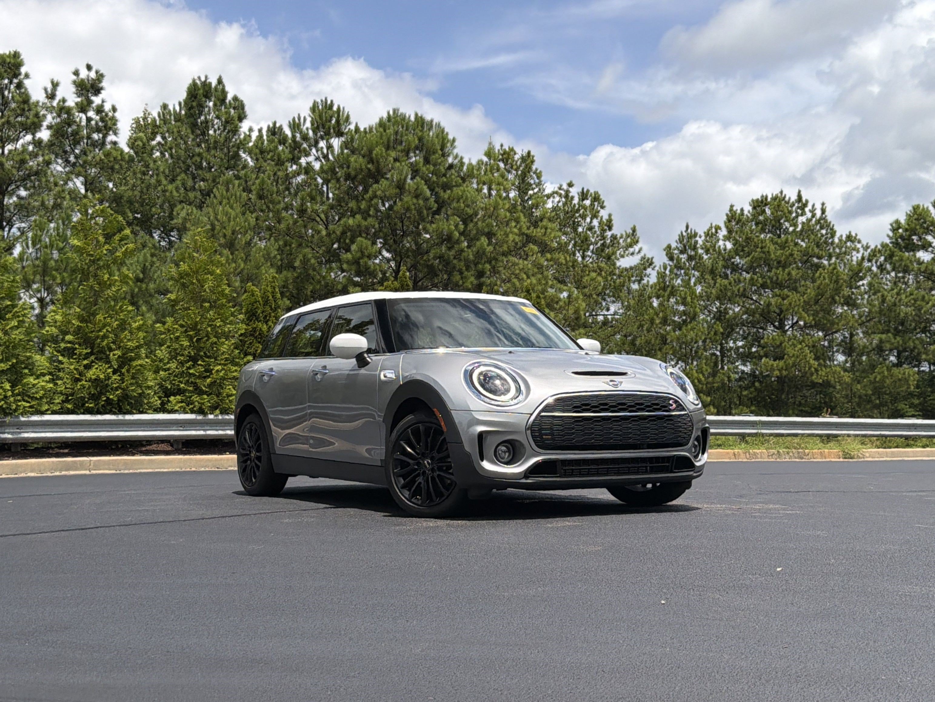 Used 2024 MINI Cooper Clubman S FWD video 2