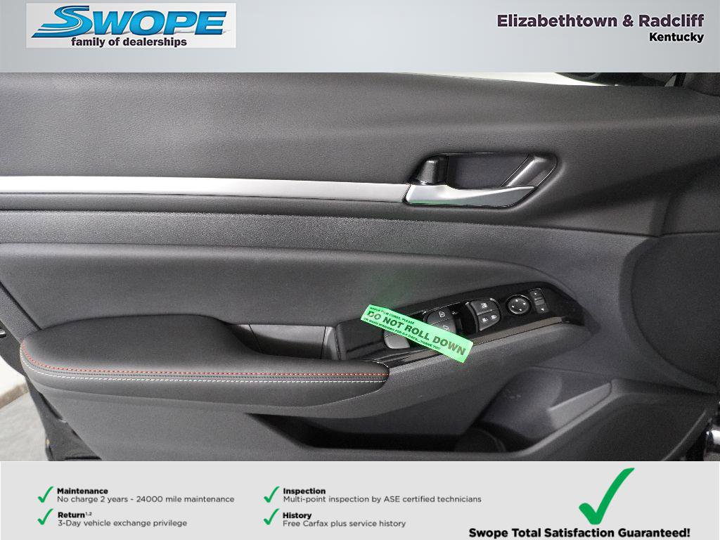 New 2025 Nissan Altima 2.5 SR w/ SR Premium Package image 14