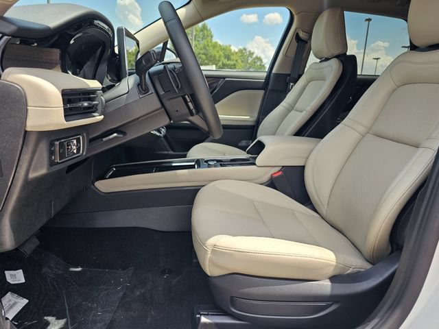 New 2025 Lincoln Corsair Grand Touring AWD/4WD image 13