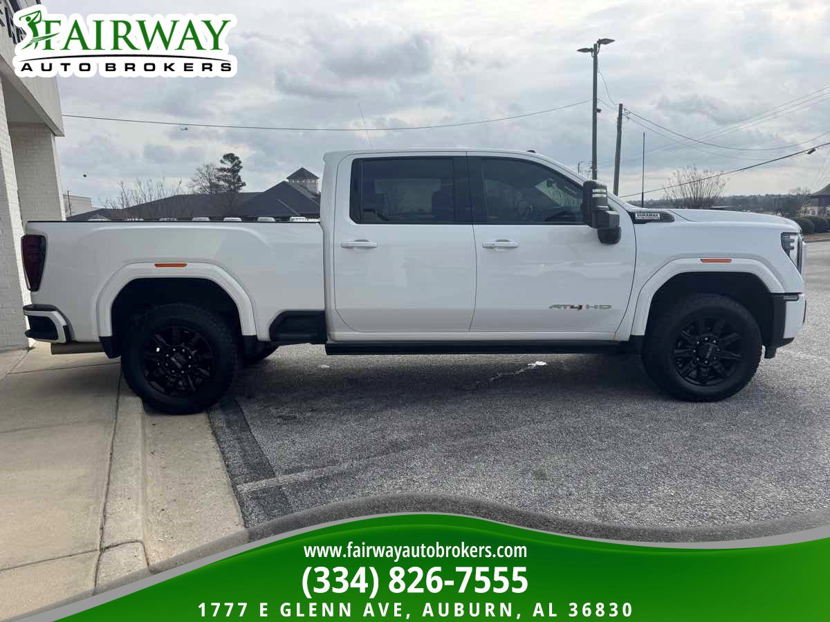 Used 2024 GMC Sierra 2500 AT4 w/ AT4 Premium Plus Package image 5