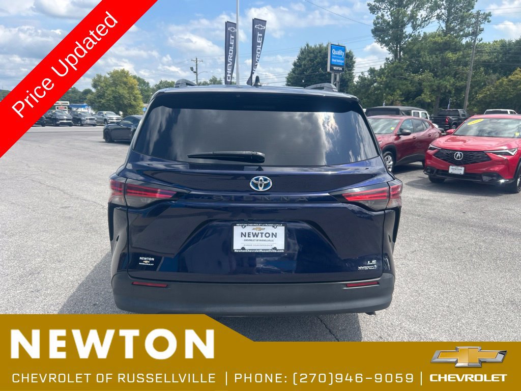 Used 2022 Toyota Sienna LE FWD image 41