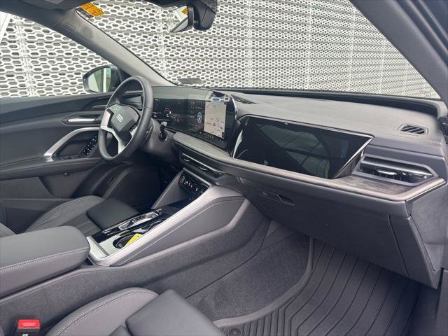 Used 2025 Audi Q5 Premium Plus w/ Premium Plus AWD/4WD image 9