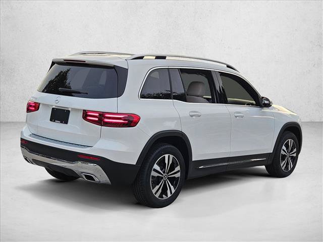New 2026 Mercedes-Benz GLB 250 image 2