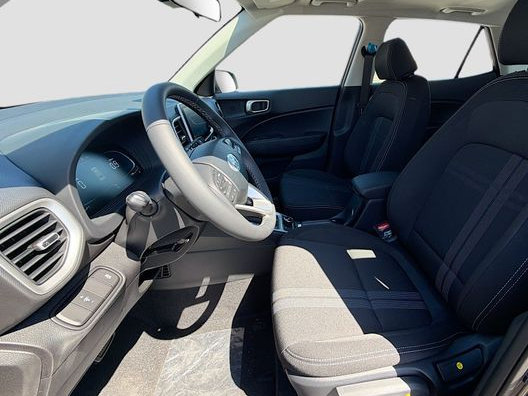 New 2026 Hyundai Venue SEL FWD image 21