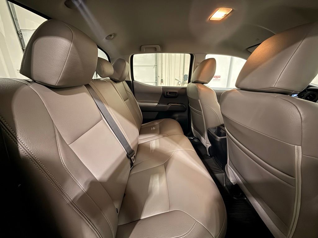 Used 2021 Toyota Tacoma SR w/ SR Convenience Package image 31