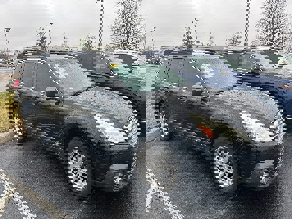 Used 2014 Subaru Outback 2.5i w/ Alloy Wheel Package image 1