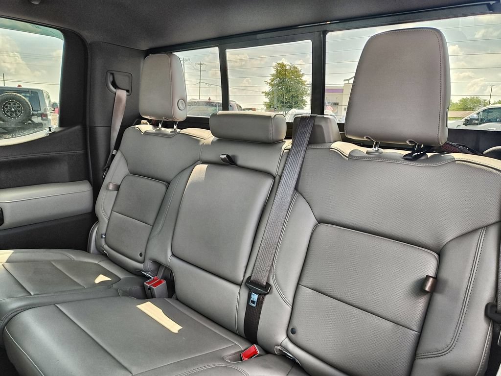 Used 2019 Chevrolet Silverado 1500 LTZ w/ LTZ Plus Package AWD/4WD image 23