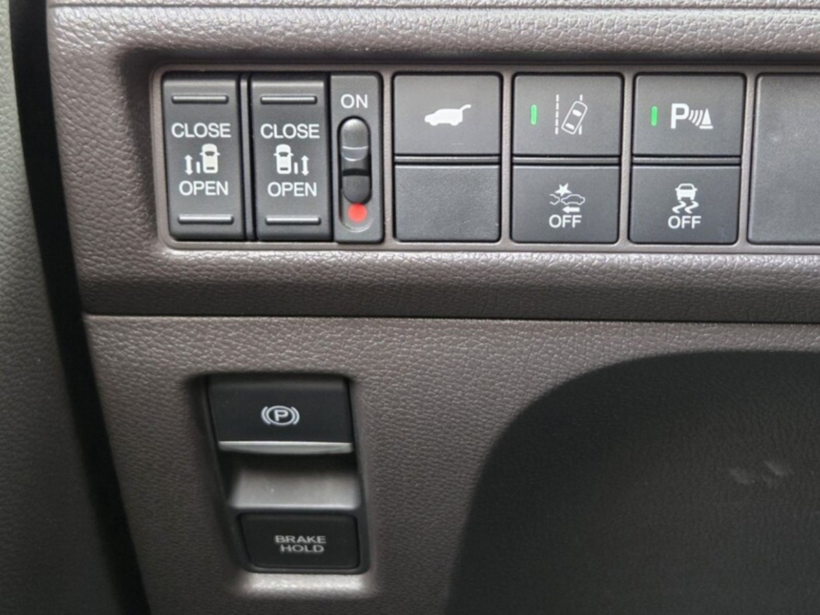 Used 2018 Honda Odyssey Touring image 35