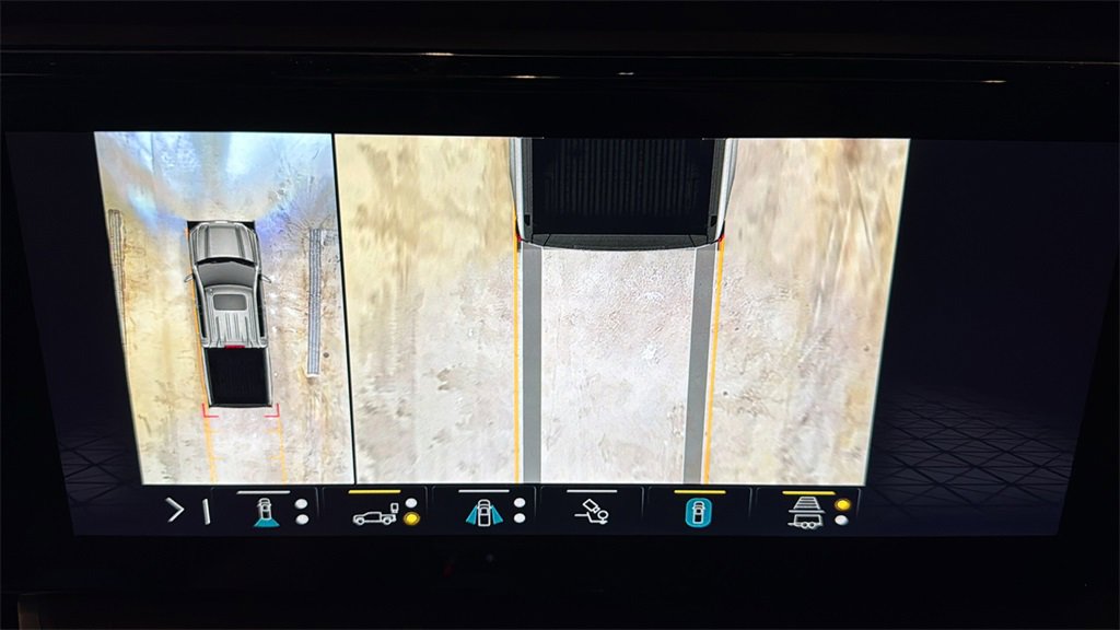 Used 2023 GMC Sierra 1500 Denali w/ Technology Package image 42