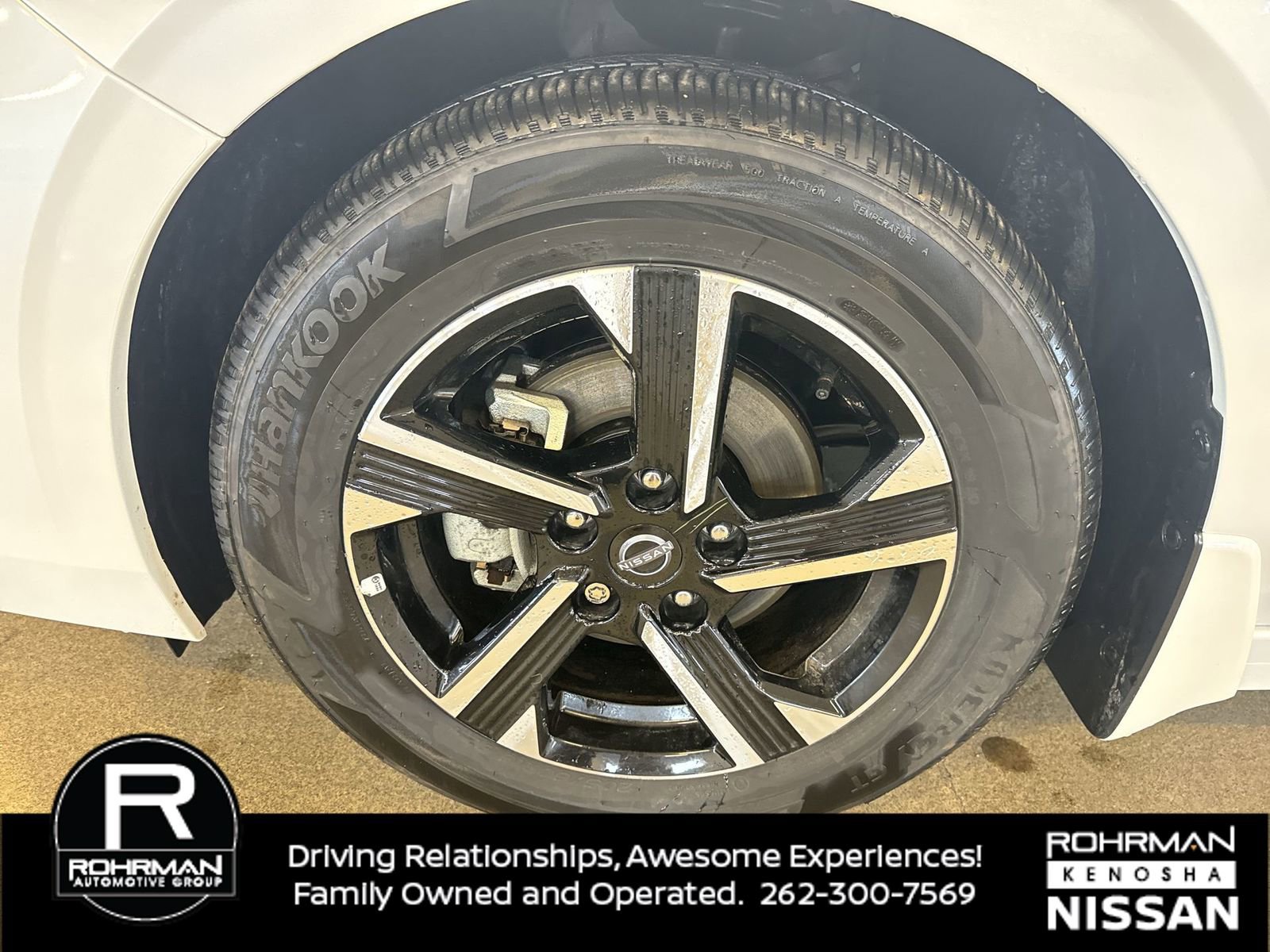 Used 2025 Nissan Sentra SV image 6