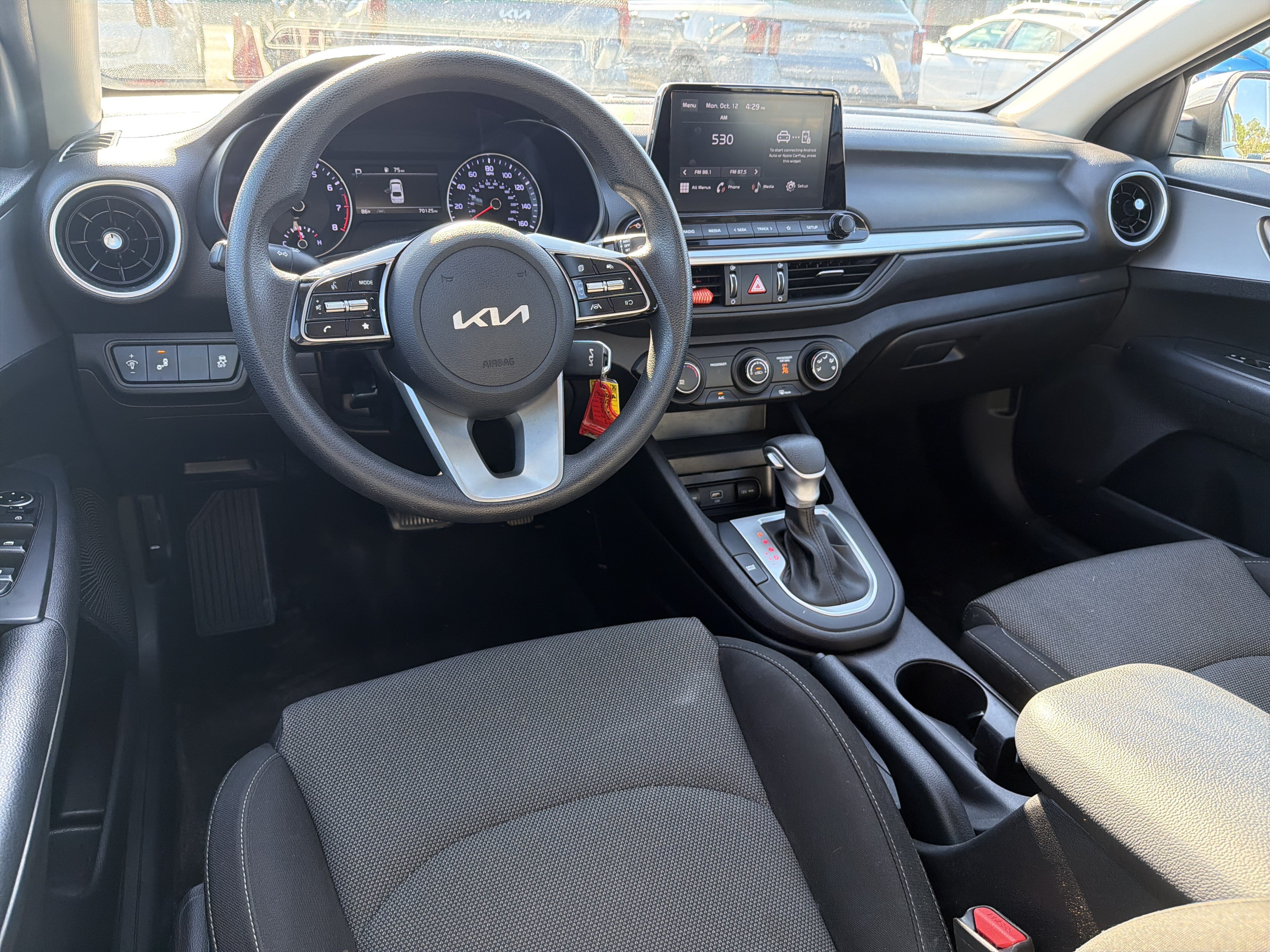 Certified 2022 Kia Forte LXS w/ LXS Technology Package FWD image 22