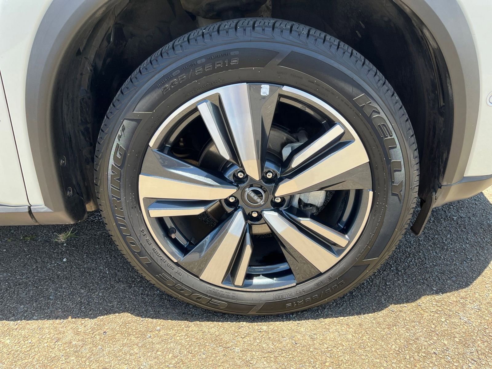 Used 2023 Nissan Rogue SL w/ SL Premium Package image 30