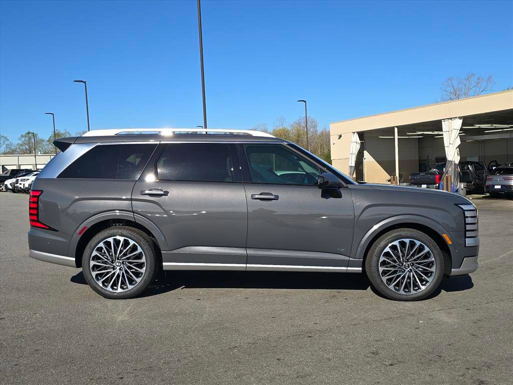 New 2026 Hyundai Palisade Calligraphy image 2
