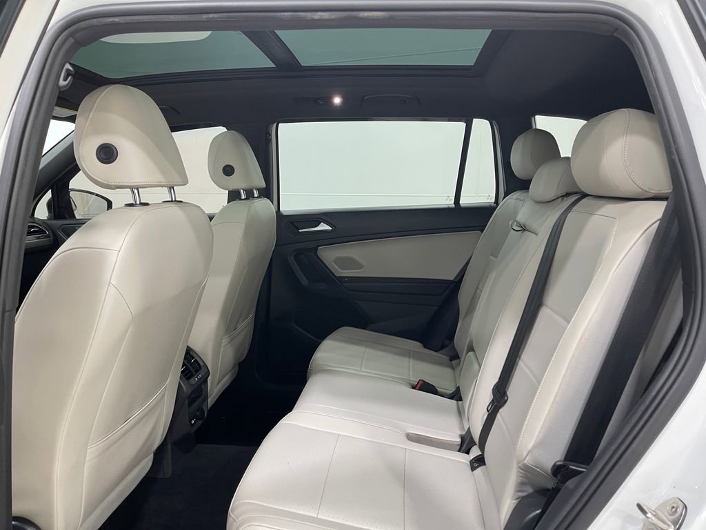 Used 2021 Volkswagen Tiguan S image 29