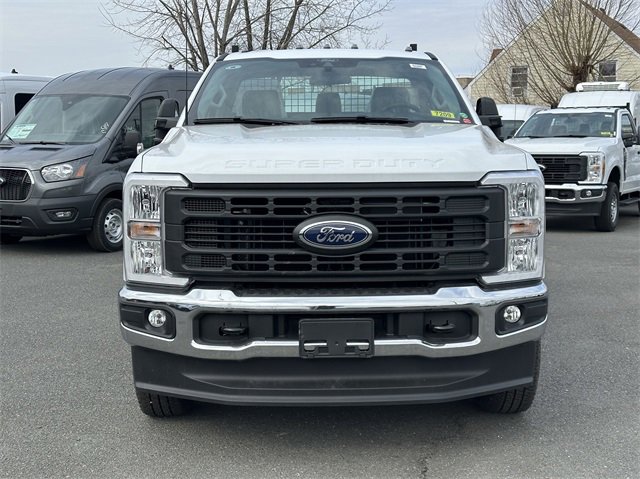 New 2025 Ford F250 XL w/ XL Chrome Package image 2