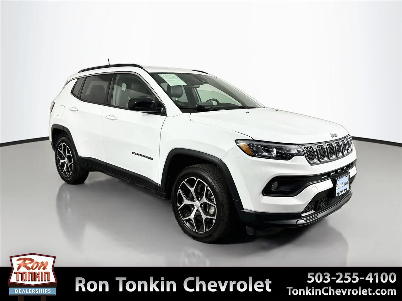 Used 2024 Jeep Compass Latitude