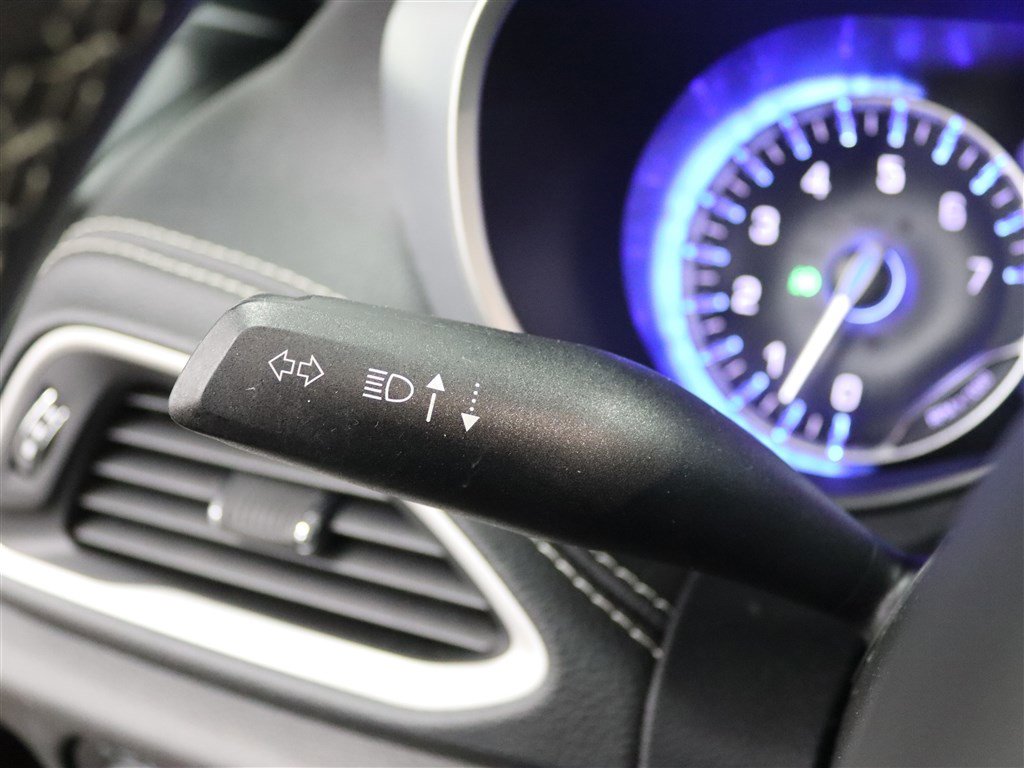 Used 2022 Chrysler Pacifica Touring-L w/ S Appearance Package image 32