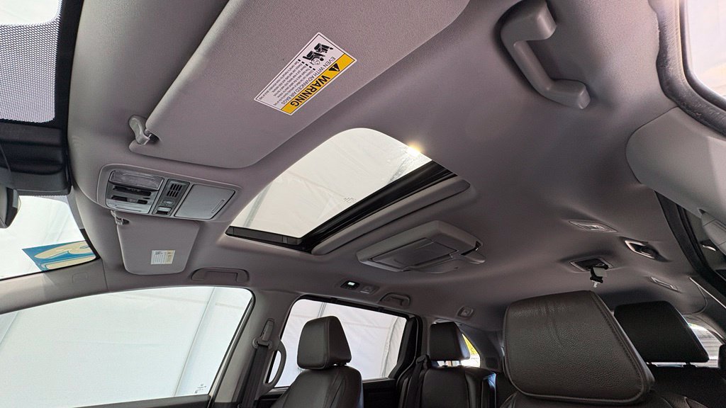 Used 2019 Honda Odyssey Elite image 48