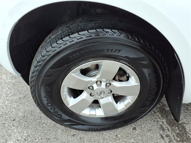 Used 2012 Nissan Frontier SV image 16