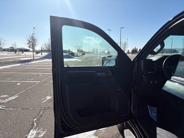 Used 2025 GMC Sierra 1500 Elevation w/ Elevation Premium Package image 4