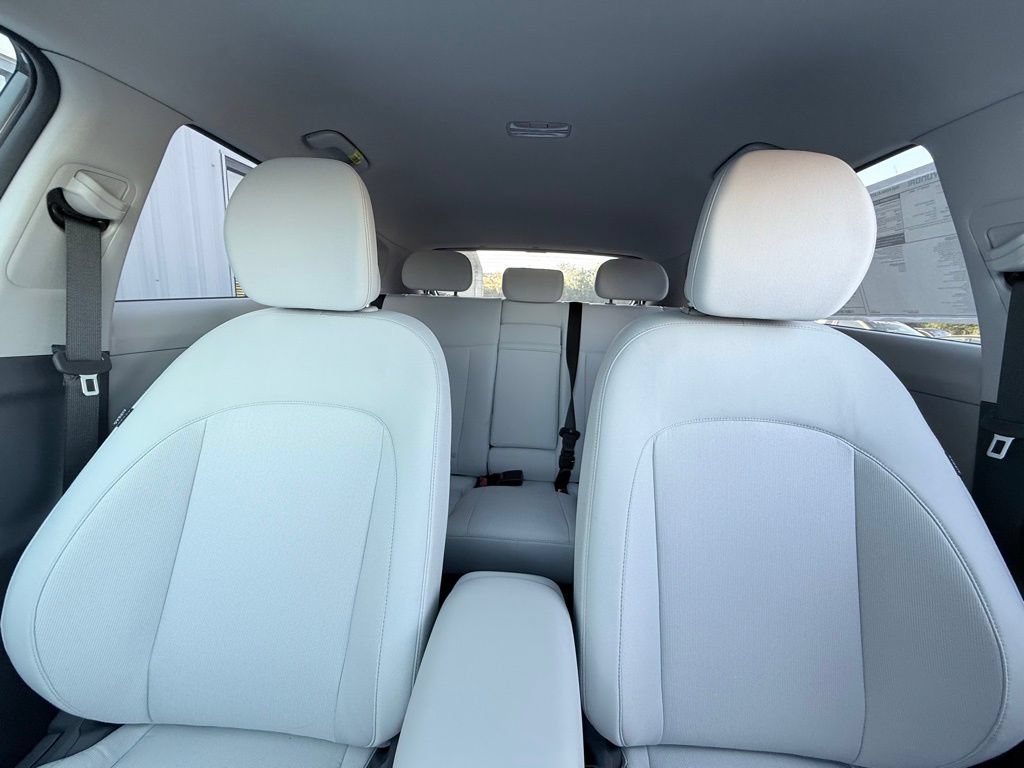 New 2025 Hyundai Kona SEL FWD image 31