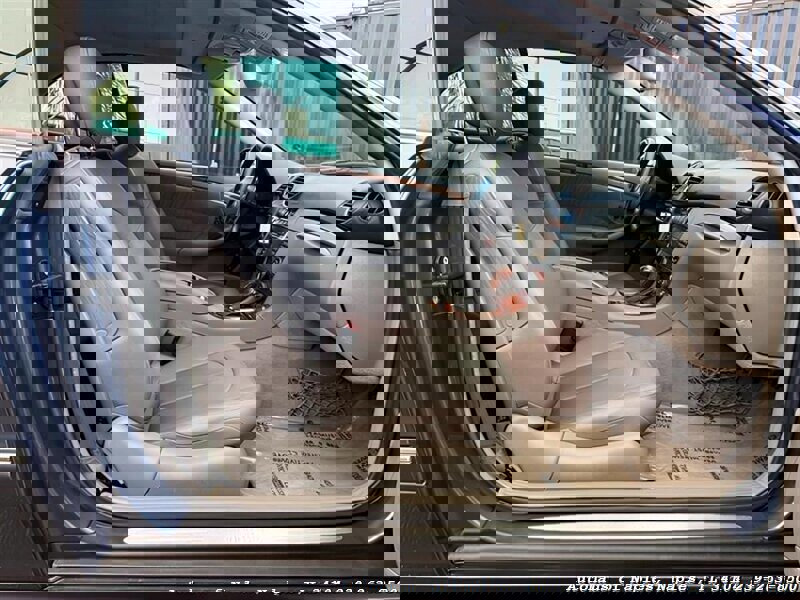 Used 2006 Mercedes-Benz CLK 500 Cabriolet image 24