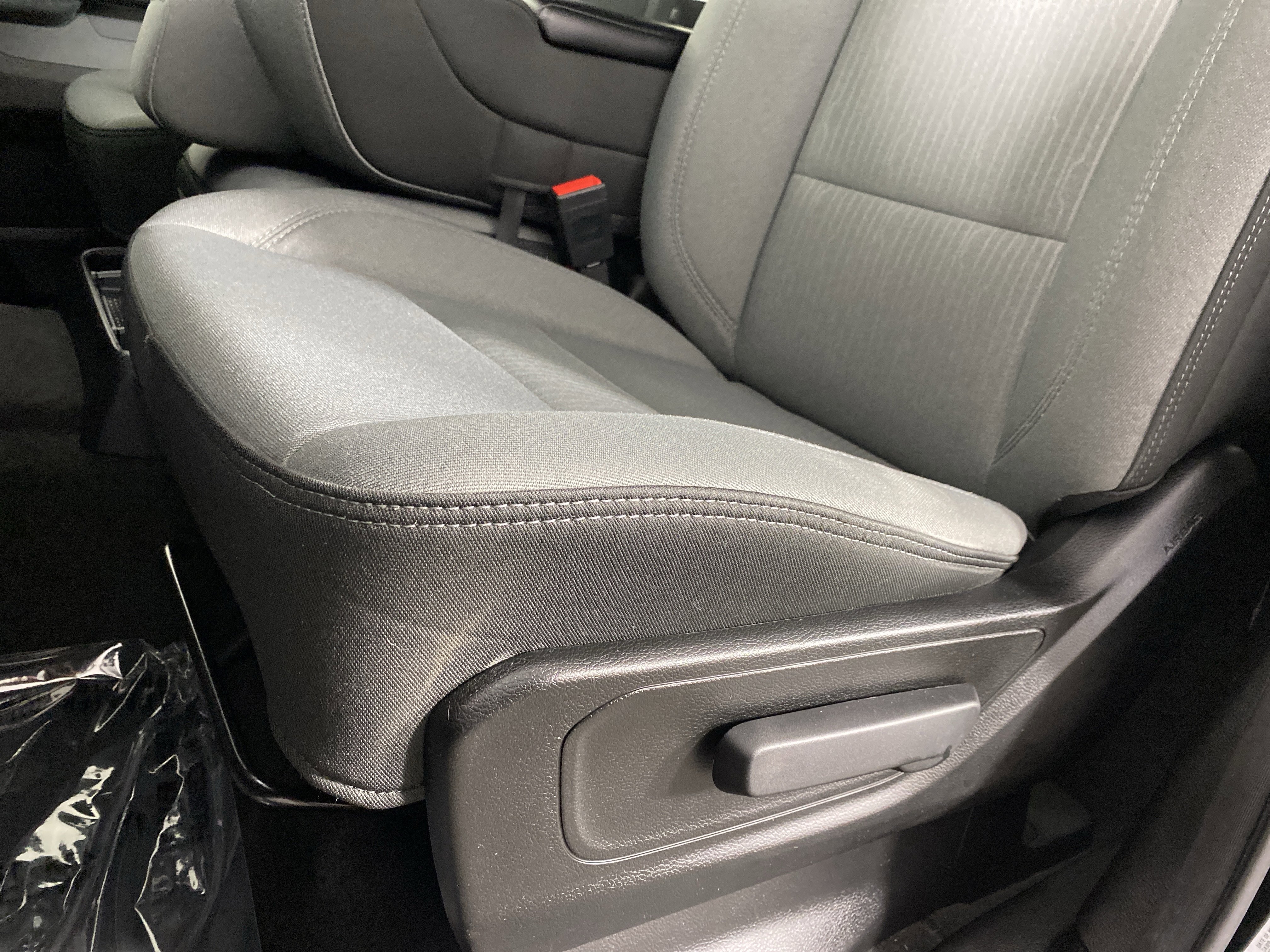 Used 2022 RAM 1500 Big Horn AWD/4WD image 17