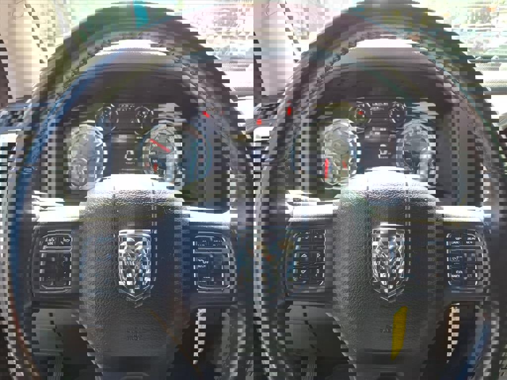 Used 2016 RAM 1500 Big Horn image 17