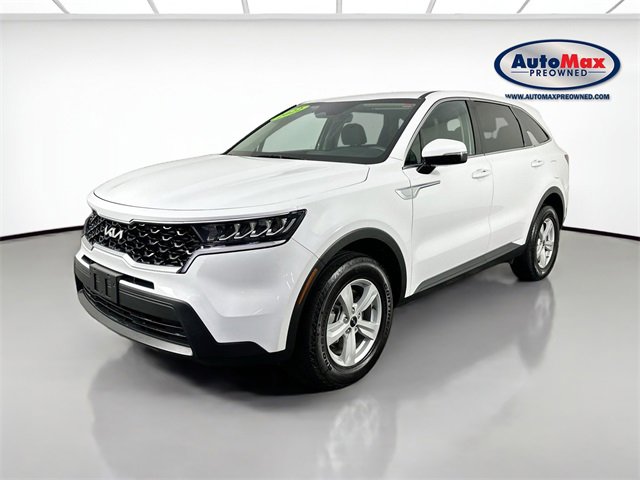 Used 2022 Kia Sorento LX image 4