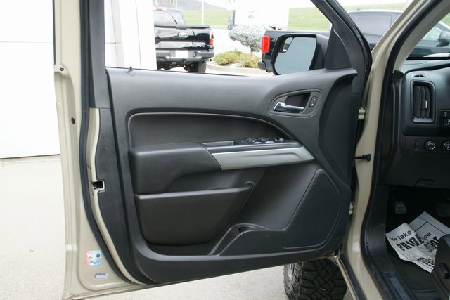 Used 2022 Chevrolet Colorado ZR2 image 13