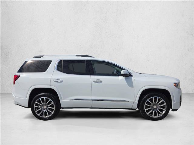 Used 2023 GMC Acadia Denali FWD image 4