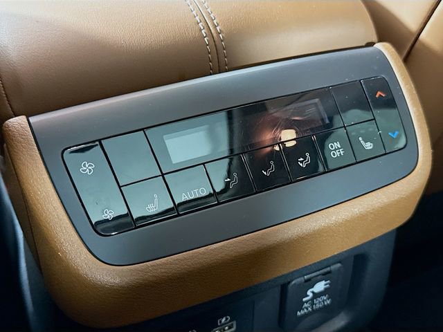 Certified 2022 Nissan Pathfinder Platinum w/ Cargo Package image 28