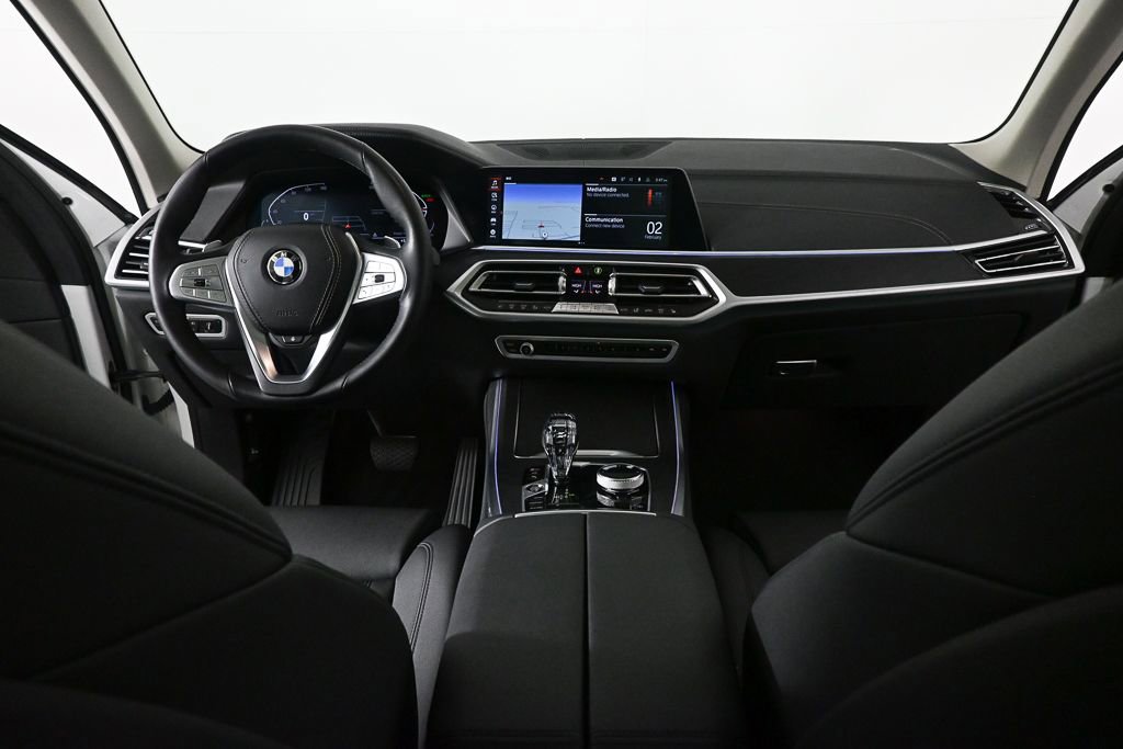 Used 2022 BMW X7 xDrive40i w/ Premium Package image 15