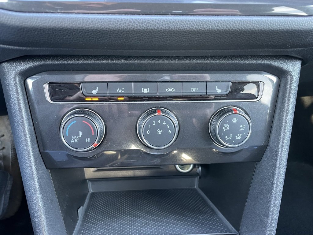 Used 2024 Volkswagen Tiguan Wolfsburg Edition image 11