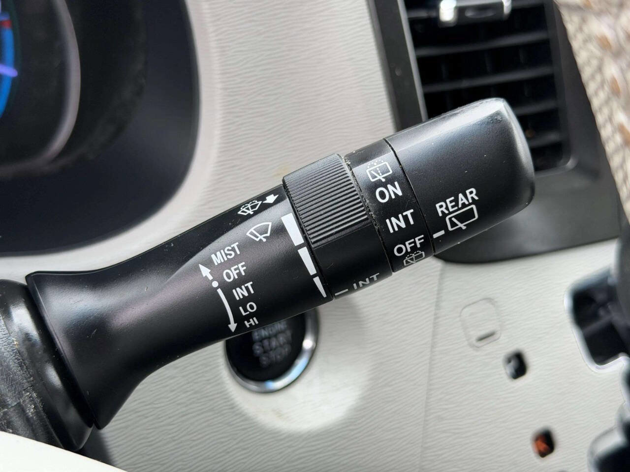 Used 2014 Toyota Sienna XLE w/ XLE Premium Package image 29