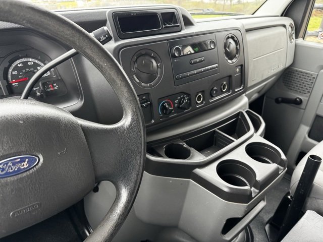 Used 2012 Ford E-250 and Econoline 250 image 7