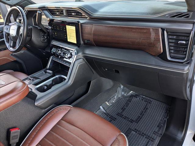 Certified 2025 GMC Sierra 2500 Denali Ultimate w/ Max Trailering Package image 24