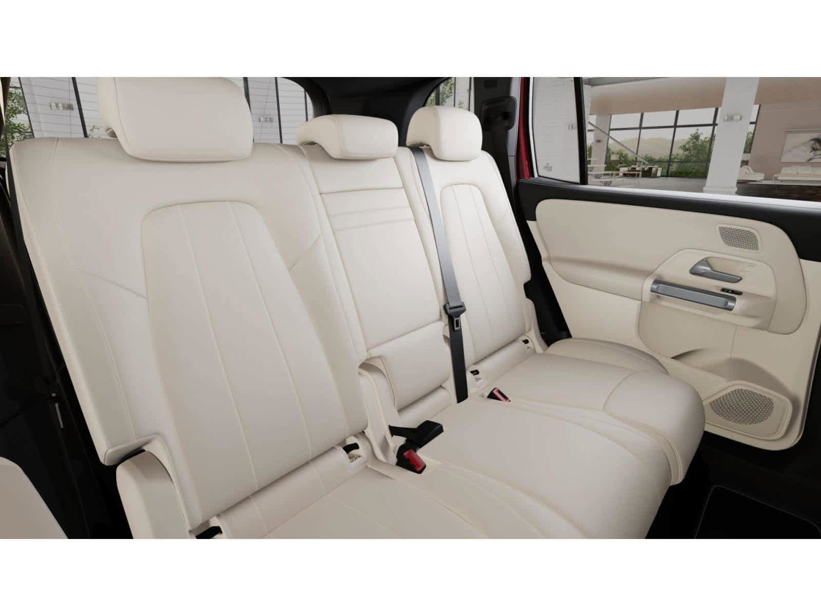 New 2026 Mercedes-Benz GLB 250 image 5