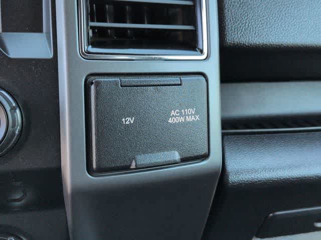 Used 2018 Ford F150 XLT w/ Equipment Group 302A Luxury AWD/4WD image 31