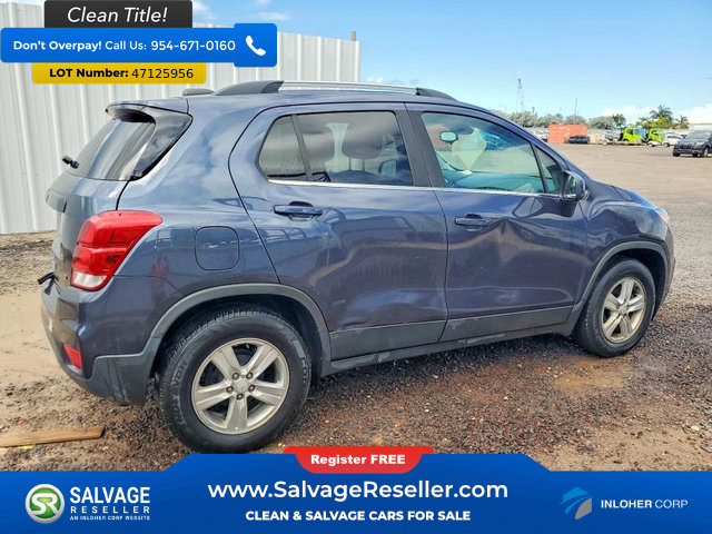 Used 2019 Chevrolet Trax LT FWD image 4