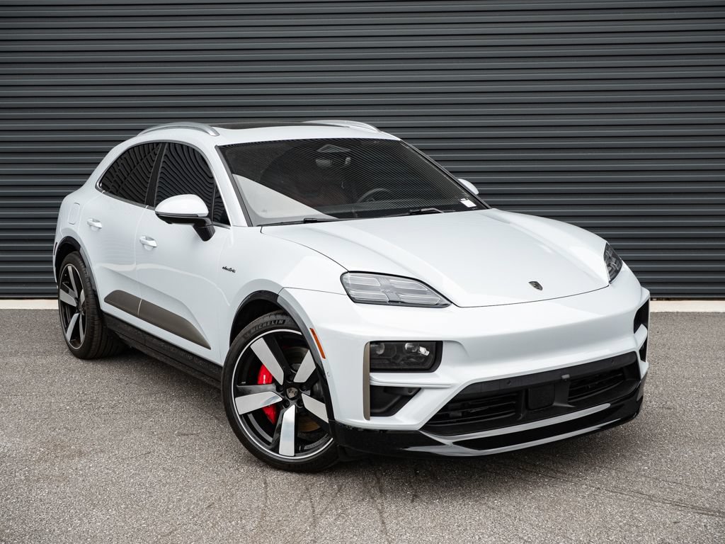 Certified 2025 Porsche Macan Turbo Electric w/ Premium Package AWD/4WD image 27