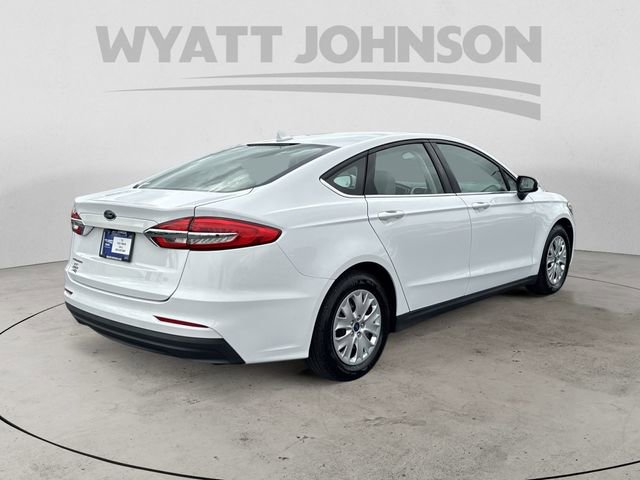 Used 2020 Ford Fusion S image 5