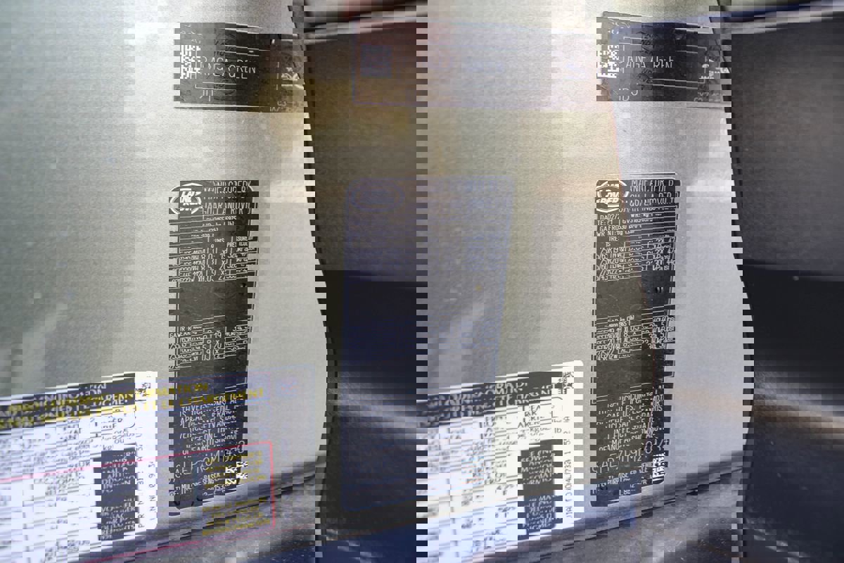 Used 2021 Land Rover Defender 110 SE image 52