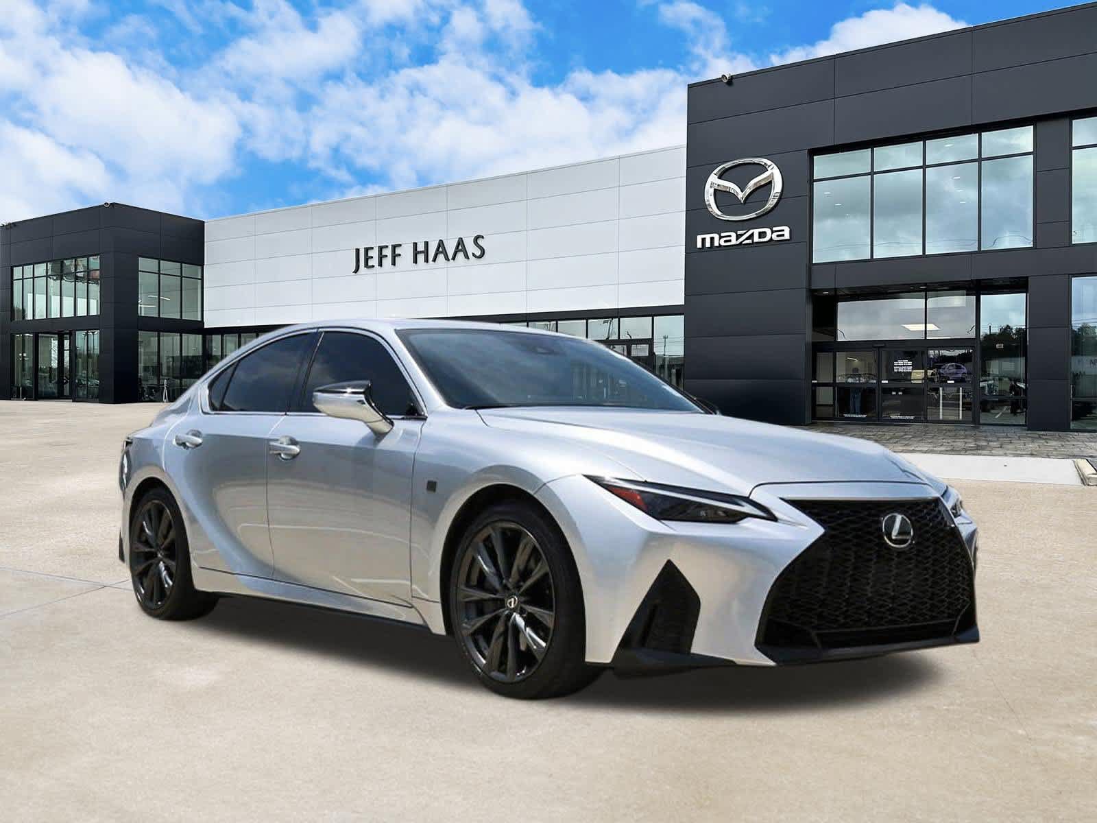 Used 2024 Lexus IS 350 F Sport RWD image 4