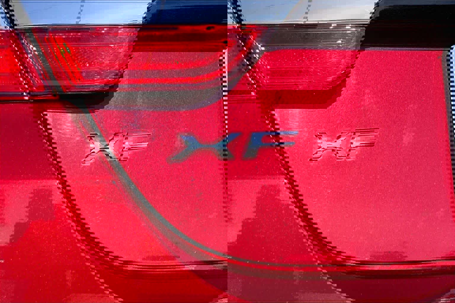 Used 2013 Jaguar XF 3.0 image 30