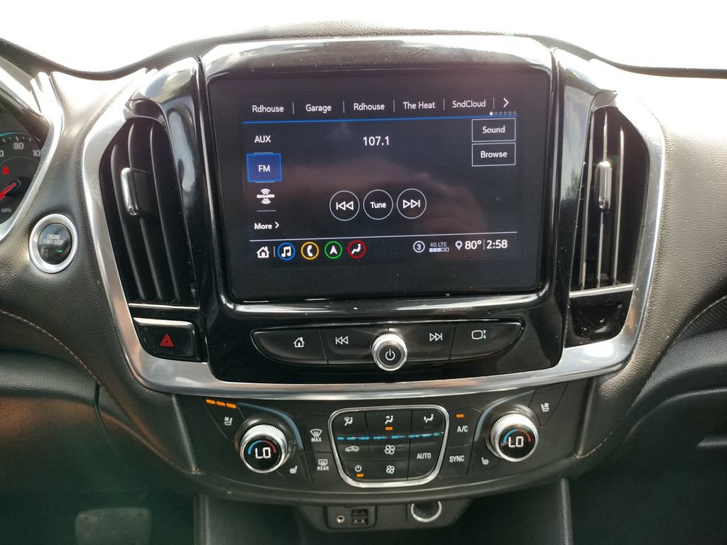 Used 2021 Chevrolet Traverse Premier w/ Redline Edition AWD/4WD image 3