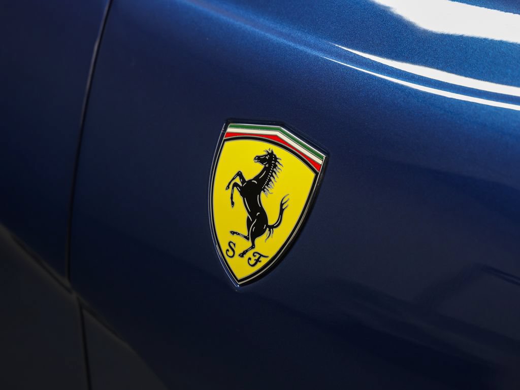 Certified 2021 Ferrari 812 GTS RWD image 9