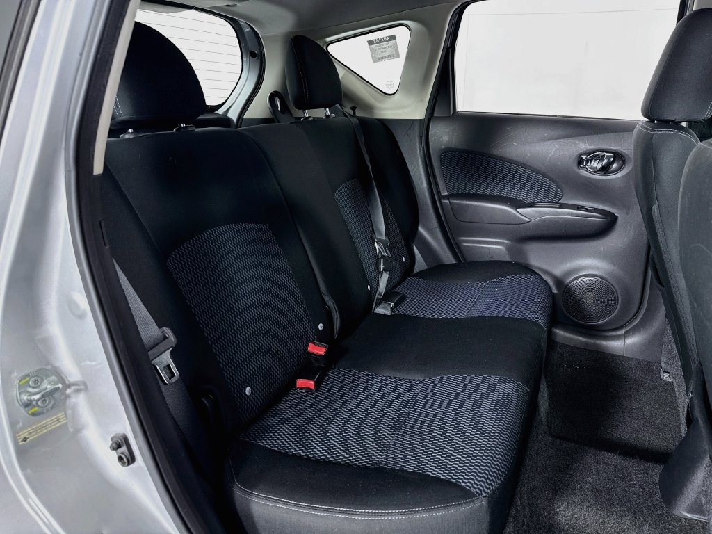 Used 2014 Nissan Versa Note SV FWD image 26